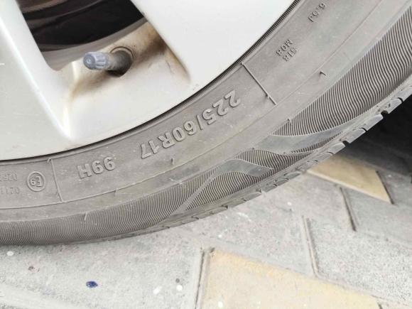 [南京·苏A] 二手别克别克GL82018款 28T 豪华型 国VI