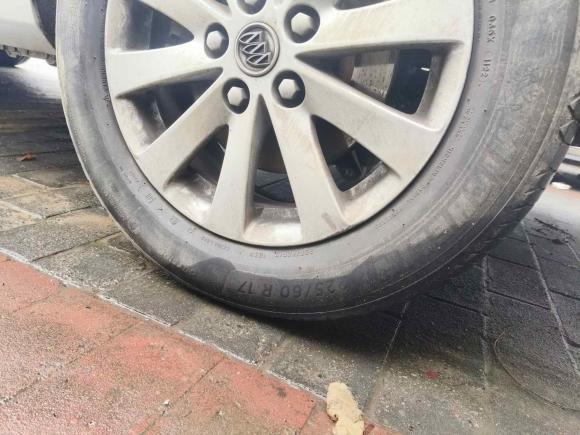 [上海·浙F] 二手别克别克GL82018款 28T 舒适型 国VI