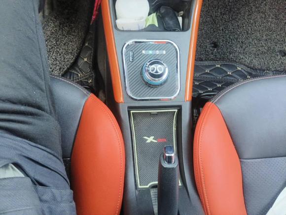 [武汉·京A] 二手北汽新能源北汽新能源EX2017款 EX260 乐酷版