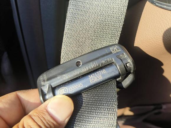 [合肥·皖A] 二手奔驰奔驰E级2019款 E 300 L 运动时尚型