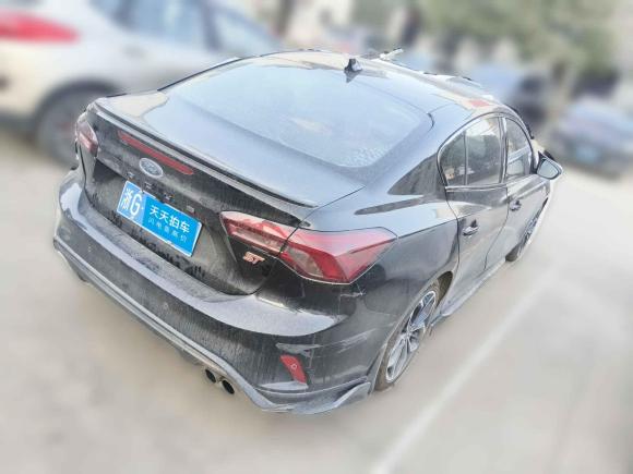 [义乌·浙G] 二手福特福克斯2019款 三厢 EcoBoost 180 自动ST Line