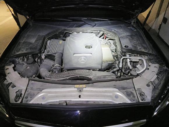 [青岛·鲁B] 二手奔驰奔驰C级2017款 改款 C 180 L 动感型运动版