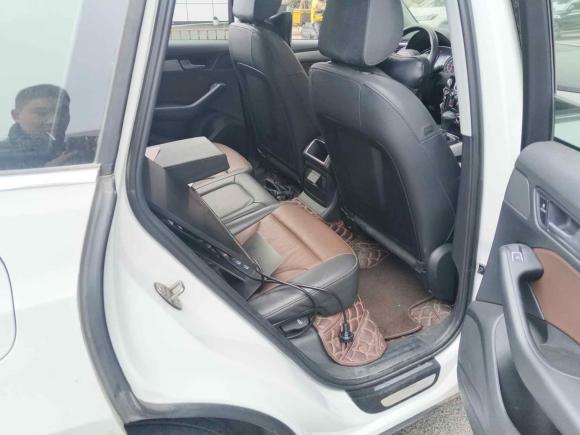 [上海·黑E] 二手奥迪奥迪Q52017款 40 TFSI 进取型