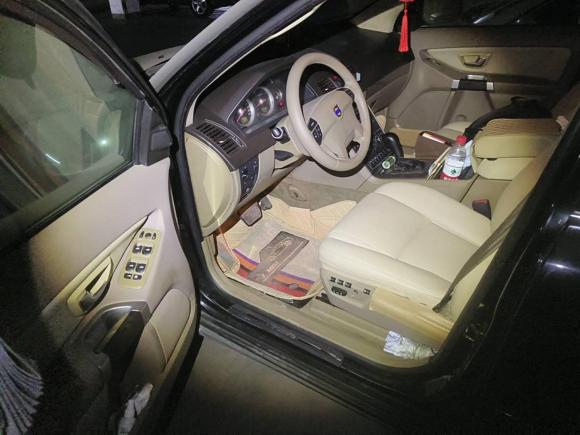 [成都·川A] 二手沃尔沃沃尔沃XC902012款 改款 2.5T 豪华版