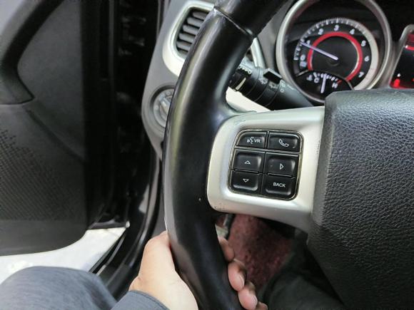 [杭州·浙A] 二手道奇酷威2013款 2.4L 两驱尊尚版