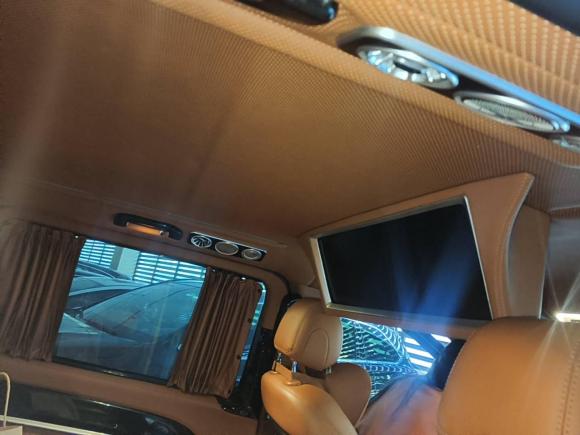 [广州·粤A] 二手奔驰威霆2021款 2.0T 商务版 7座