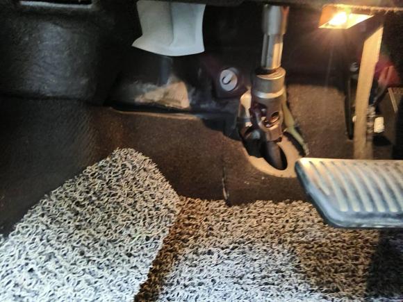 [佛山·粤X] 二手路虎揽胜极光2015款 2.0T 五门智耀版