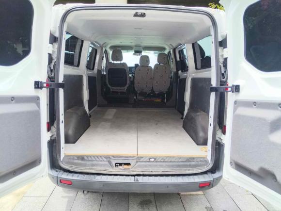 [苏州·苏U] 二手福特全顺2023款 2.0T柴油手动多功能商用车中轴低顶5/6座