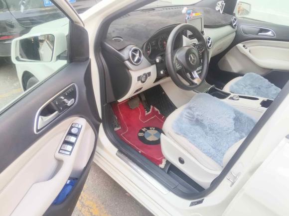 [济南·鲁A] 二手奔驰奔驰B级2015款 B 200 时尚型