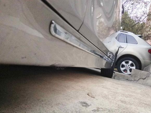 [上海·沪B] 二手宝马宝马3系2014款 320Li 豪华设计套装