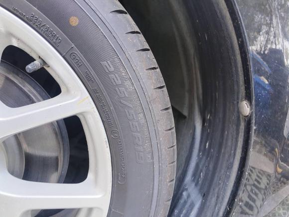 [上海·沪D] 二手道奇酷威2013款 2.4L 两驱尊尚版