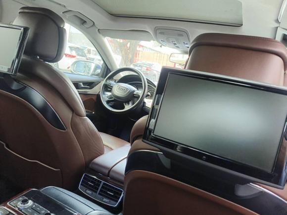 [深圳·粤P] 二手奥迪奥迪A82011款 A8L 3.0 TFSI quattro豪华型(213kW)