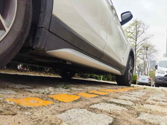 [青岛·鲁B] 二手宝马宝马X12019款 sDrive18Li 尊享型