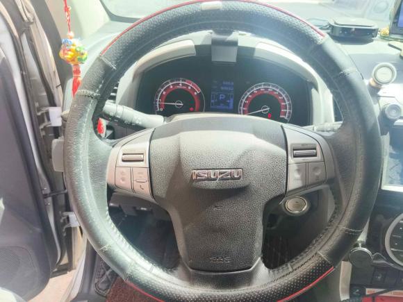 [义乌·浙G] 二手五十铃mu-X牧游侠2017款 3.0T 四驱自动尊享型 7座 国V