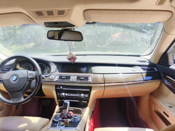 [上海·沪C] 二手宝马宝马7系2009款 730Li豪华型