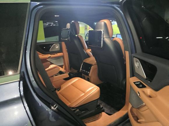 [上海·沪F] 二手林肯飞行家2021款 3.0T V6 四驱总统版