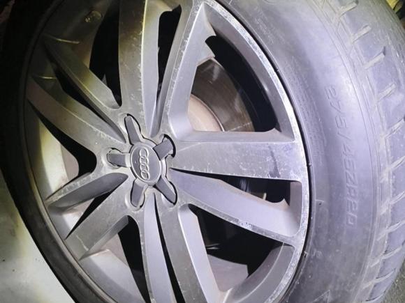 [广州·京N] 二手奥迪奥迪Q72010款 3.6 FSI quattro 豪华型