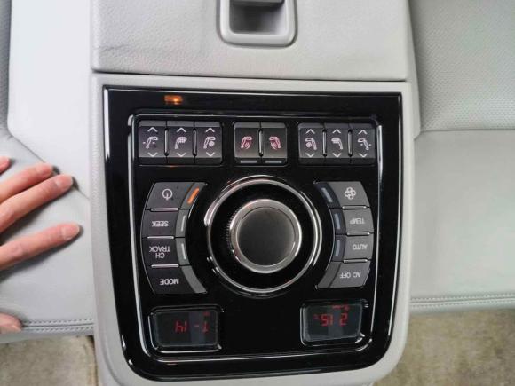 [上海·沪F] 二手红旗红旗H72015款 2.0T 豪华型