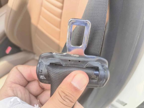 [合肥·贵H] 二手奔驰奔驰E级2016款 E 300 L 时尚型