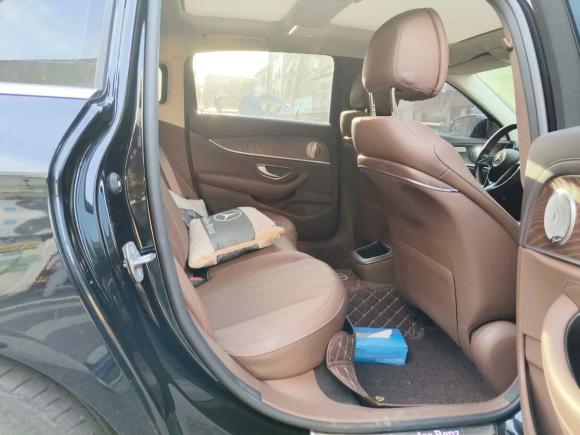 [深圳·粤S] 二手奔驰奔驰E级2023款 改款 E 260 L