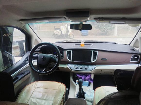 [武汉·鄂A] 二手东风风行菱智2018款 M5L 1.6L 9座舒适型