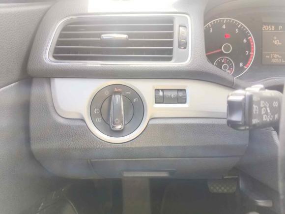 [苏州·苏E] 二手大众帕萨特2013款 1.8TSI DSG尊荣版