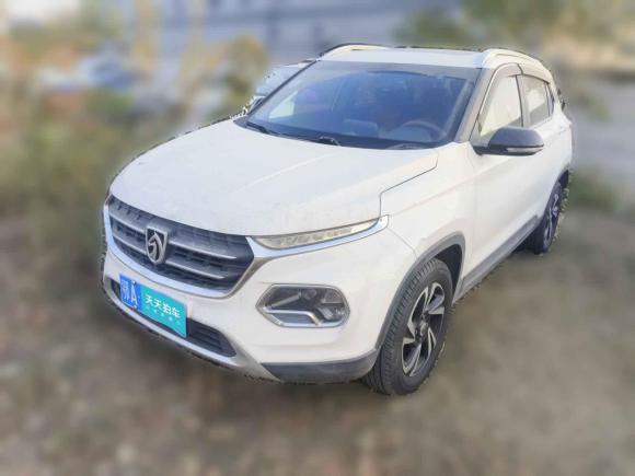 [武汉·鄂A] 二手宝骏宝骏5102017款 1.5L 自动豪华型