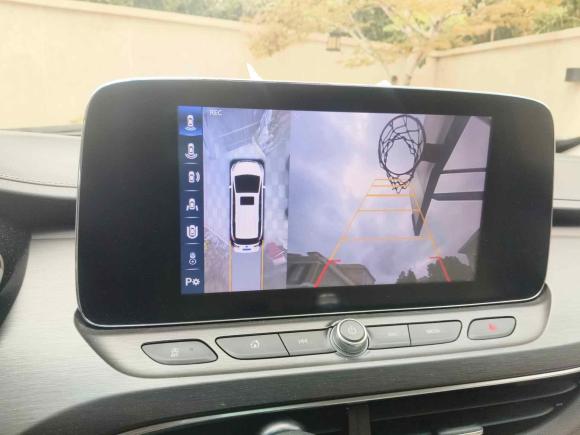 [上海·沪A] 二手别克别克GL82023款 陆上公务舱 舒适型