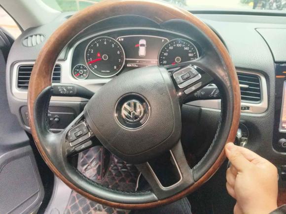 [杭州·浙A] 二手大众途锐2011款 3.0TSI 舒适型