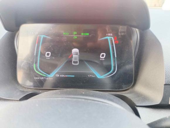 [宁波·浙B] 二手比亚迪比亚迪e32021款 领畅版