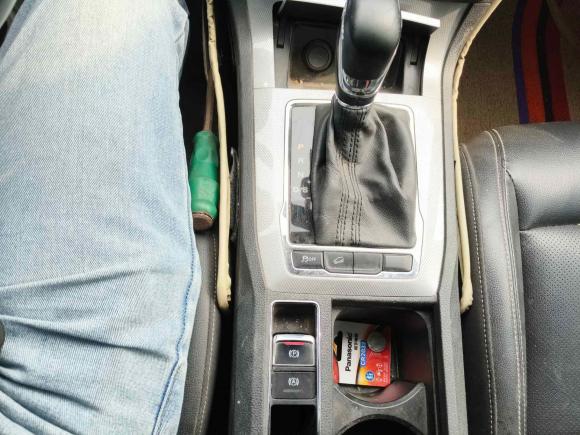 [合肥·皖N] 二手荣威荣威RX52016款 20T 两驱自动互联网智享版