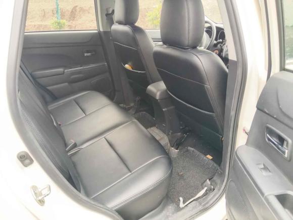 [上海·浙A] 二手三菱劲炫ASX2013款 2.0L 手动两驱舒适版