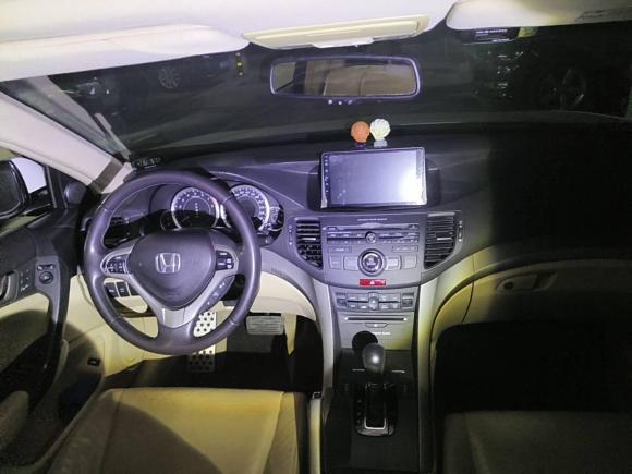 [成都·川A] 二手本田思铂睿2009款 2.4L 豪华版