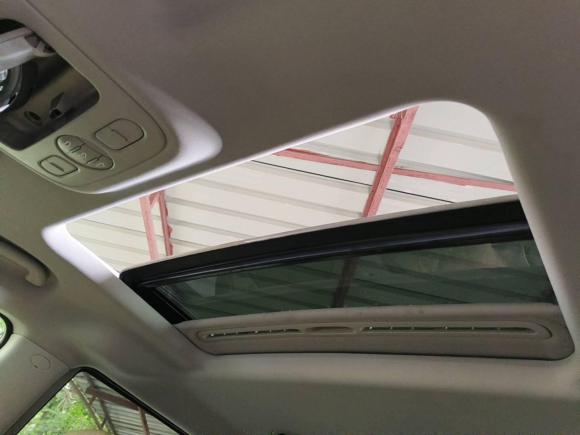 [广州·粤A] 二手起亚起亚VQ2013款 2.2T VQ-R 舒适版