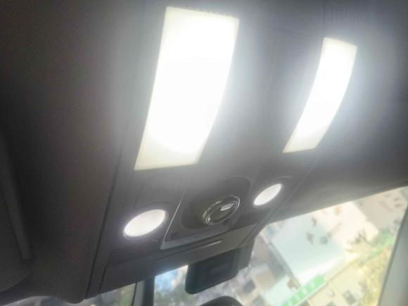 [武汉·鄂A] 二手奥迪奥迪Q72013款 35 TDI 专享型