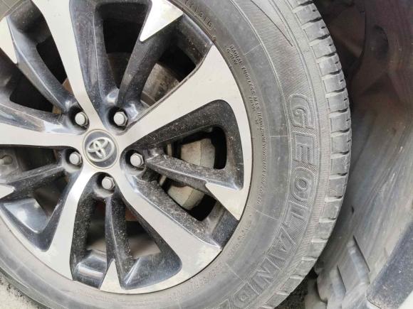 [成都·川A] 二手丰田RAV4荣放2016款 2.0L CVT两驱风尚版 国V