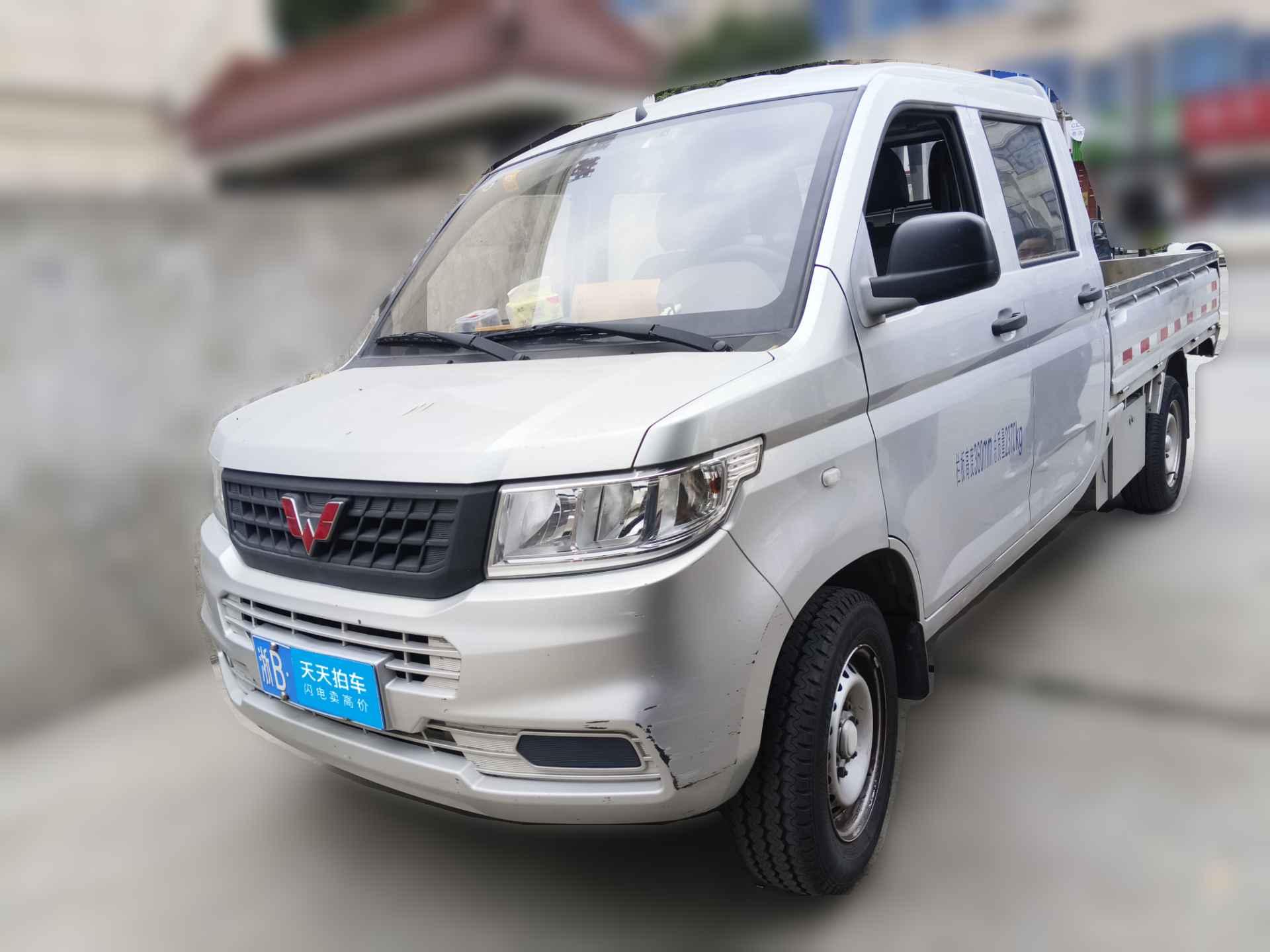 [宁波·浙B] 五菱汽车五菱荣光新卡2019款 1.8L双排国VI LJ479Q6