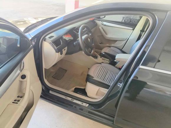 [上海·沪D] 二手斯柯达明锐2015款 1.6L 自动逸杰版