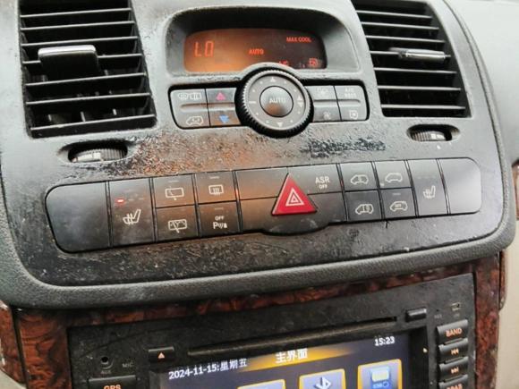 [上海·沪D] 二手奔驰唯雅诺2011款 2.5L 领航版