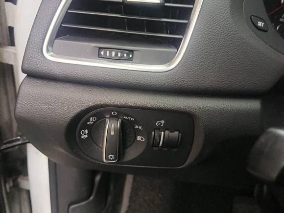 [温州·浙C] 二手奥迪奥迪Q32016款 30 TFSI 典藏版 舒享型