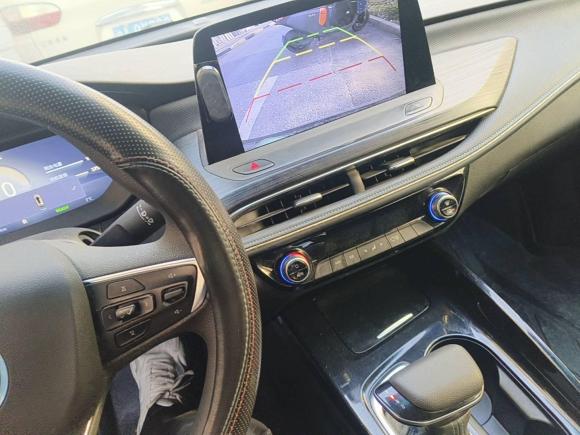 [上海·沪A] 二手别克微蓝62024款 430km 舒享版