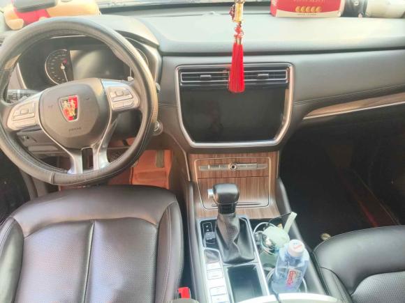 [南昌·赣M] 二手荣威荣威RX82018款 30T 智联网两驱旗舰版