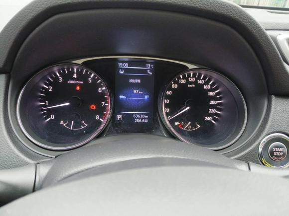 [上海·渝B] 二手日产奇骏2014款 2.5L CVT至尊版 4WD