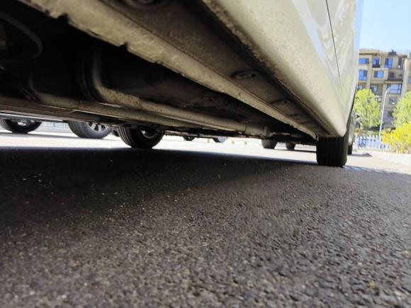 [青岛·鲁B] 二手现代瑞纳2017款 1.4L 手动焕彩天窗版 国V