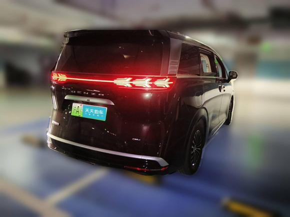 [上海·沪A] 二手腾势腾势D92024款 DM-i 1050 尊享型