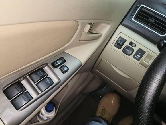 [上海·闽D] 二手丰田花冠2013款 1.6L 自动豪华版