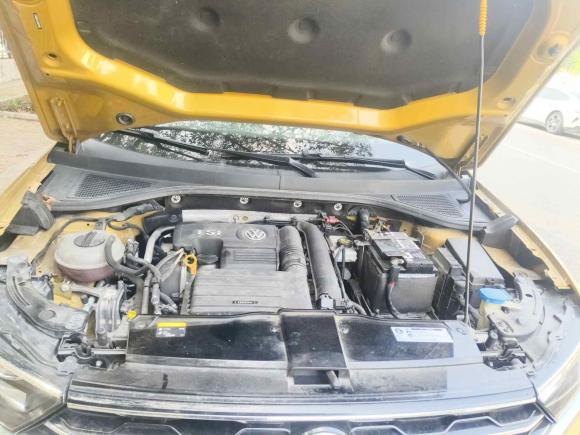 [武汉·鄂W] 二手大众T-ROC探歌2018款 280TSI DSG四驱豪华型 国V