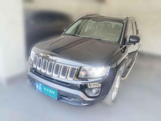 Jeep指南者2014款 2.0L 两驱运动版