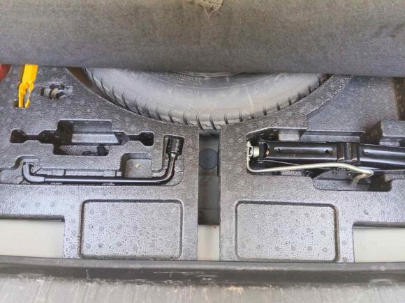 [合肥·皖A] 二手标致标致4082014款 1.8L 自动豪华版