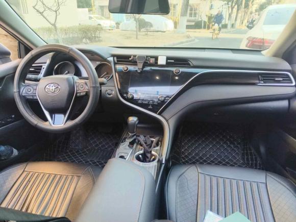 [上海·沪F] 二手丰田凯美瑞2019款 改款 2.0G 豪华版